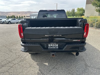 2022 GMC Sierra AT4