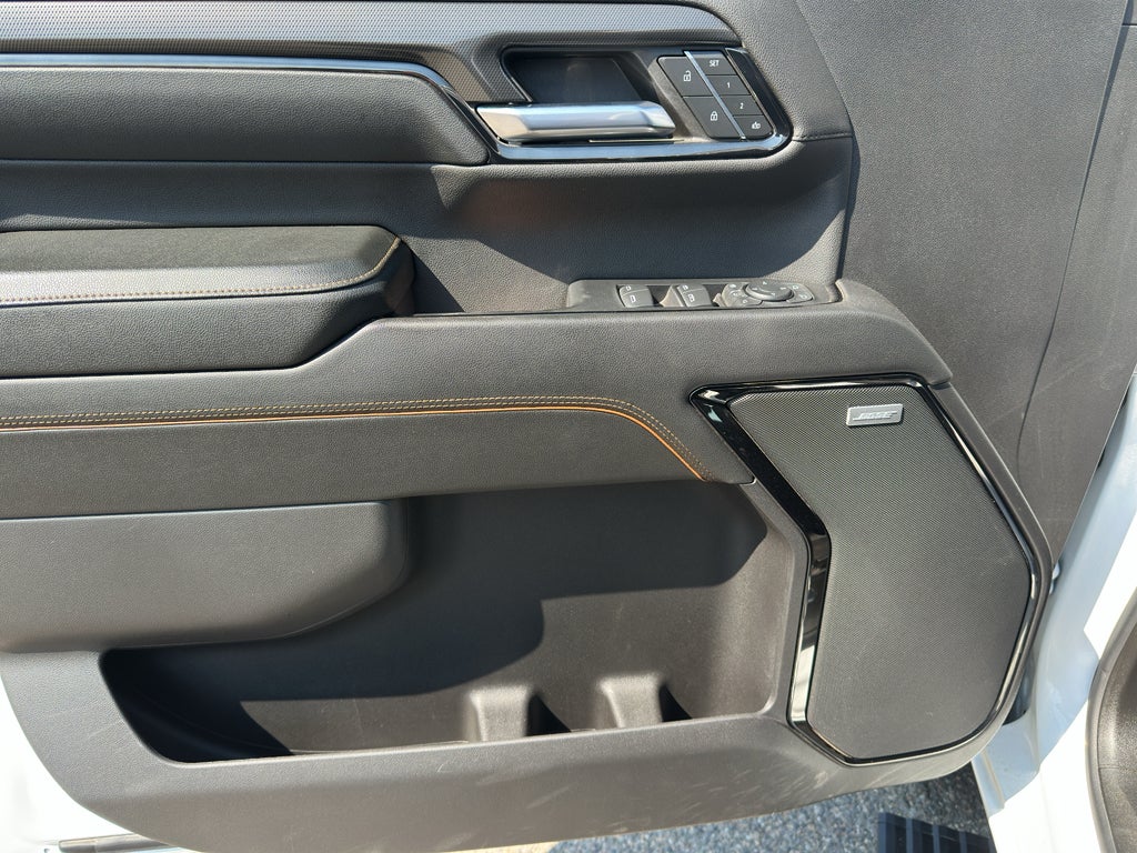 2024 GMC Sierra AT4