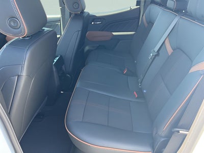 2025 GMC Canyon 4WD AT4