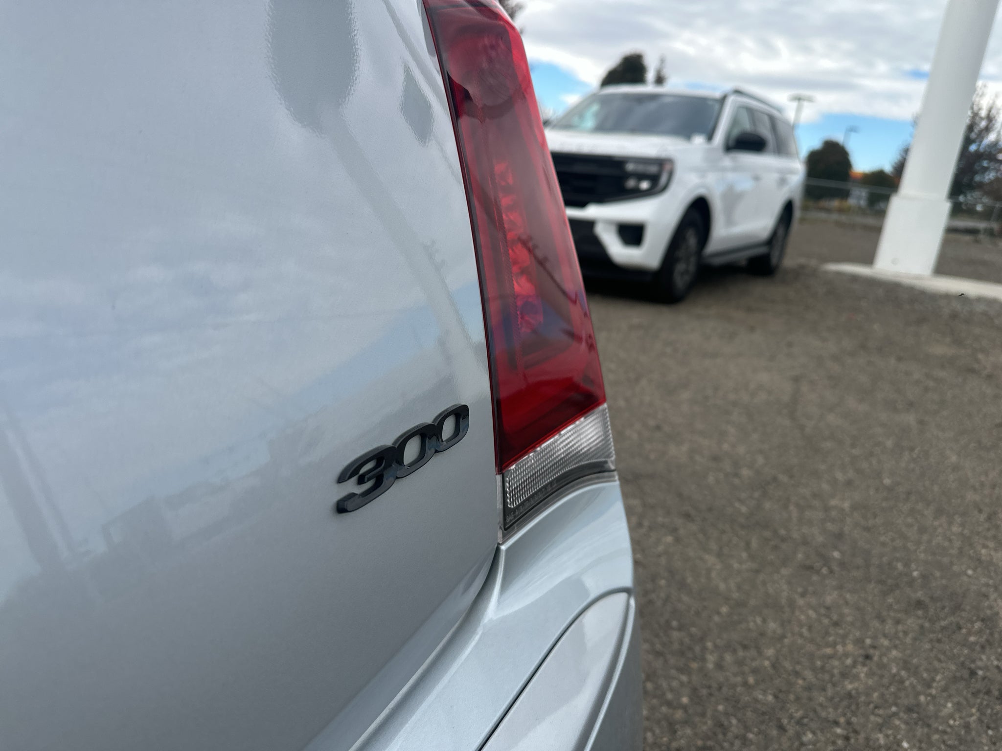 2022 Chrysler 300 300 Touring L