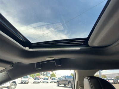 2023 Toyota Sienna Platinum