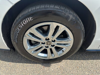 2023 Toyota Sienna Platinum