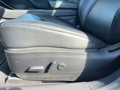 2019 Tesla Model 3 Mid Range