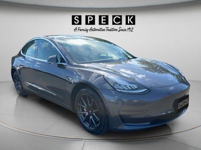 2019 Tesla Model 3 Mid Range