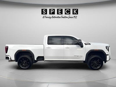 2024 GMC Sierra 2500 HD AT4