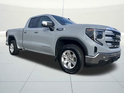 2025 GMC Sierra 1500 SLE