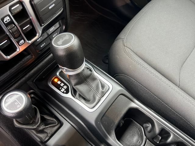 2022 Jeep Wrangler Unlimited Willys