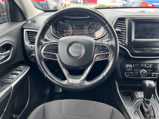 2020 Jeep Cherokee Sport