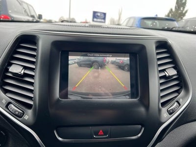 2020 Jeep Cherokee Sport