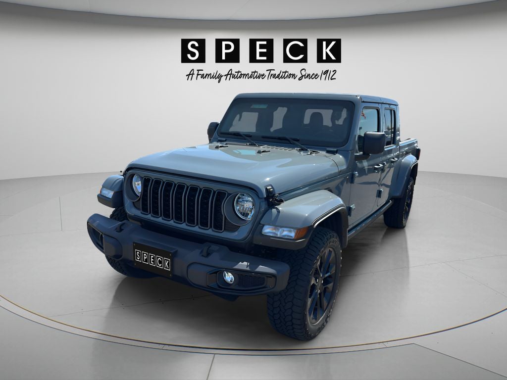 2025 Jeep Gladiator Nighthawk