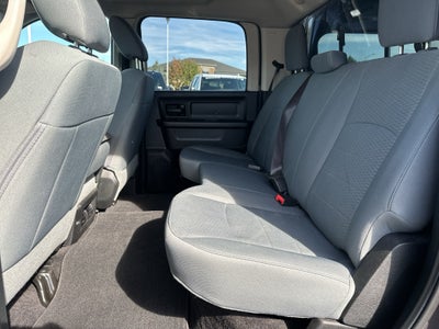 2017 RAM 1500 Tradesman Crew Cab 4x4 6'4" Box