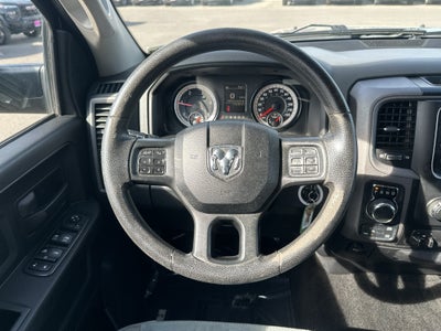 2017 RAM 1500 Tradesman Crew Cab 4x4 6'4" Box