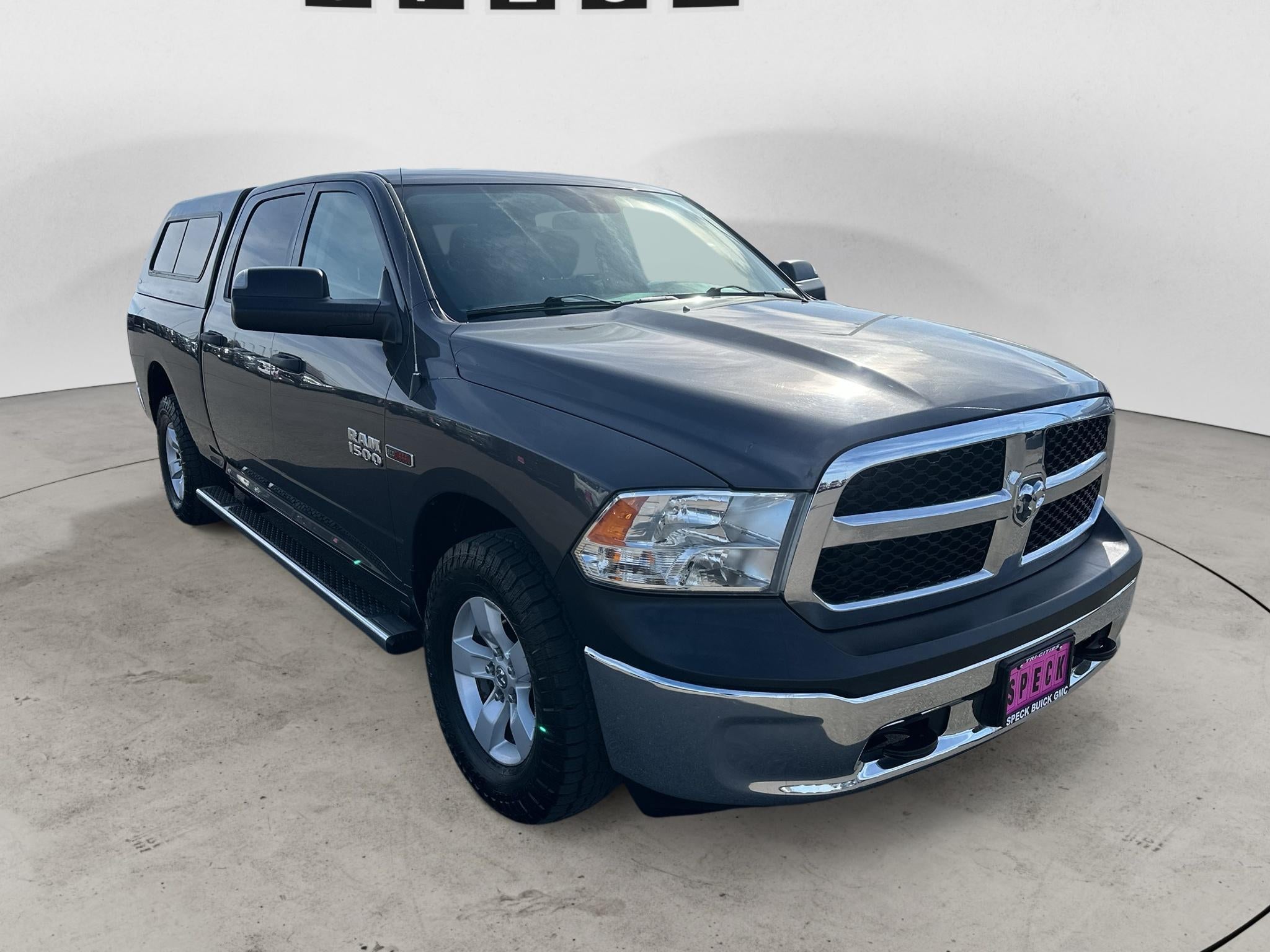 2017 RAM 1500 Tradesman Crew Cab 4x4 6'4" Box