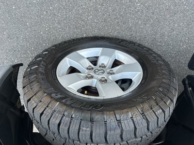 2017 RAM 1500 Tradesman Crew Cab 4x4 6'4" Box