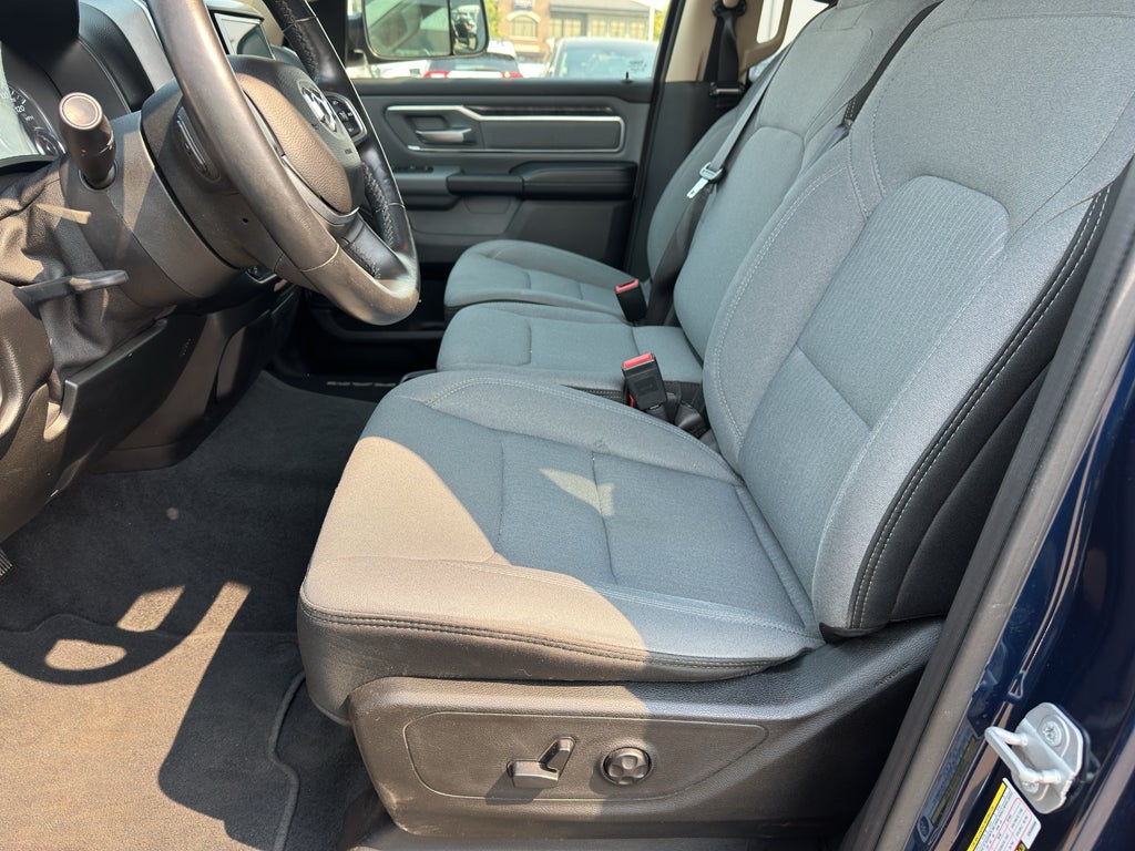 2019 RAM 1500 Big Horn/Lone Star Crew Cab 4x4 6'4" Box
