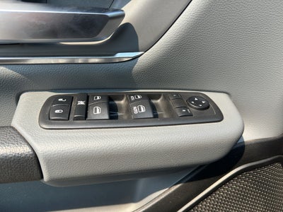 2019 RAM 1500 Big Horn/Lone Star Crew Cab 4x4 6'4" Box