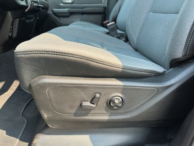 2019 RAM 1500 Big Horn/Lone Star Crew Cab 4x4 6'4" Box