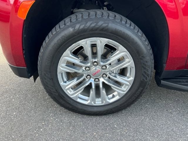 2024 GMC Yukon XL SLT