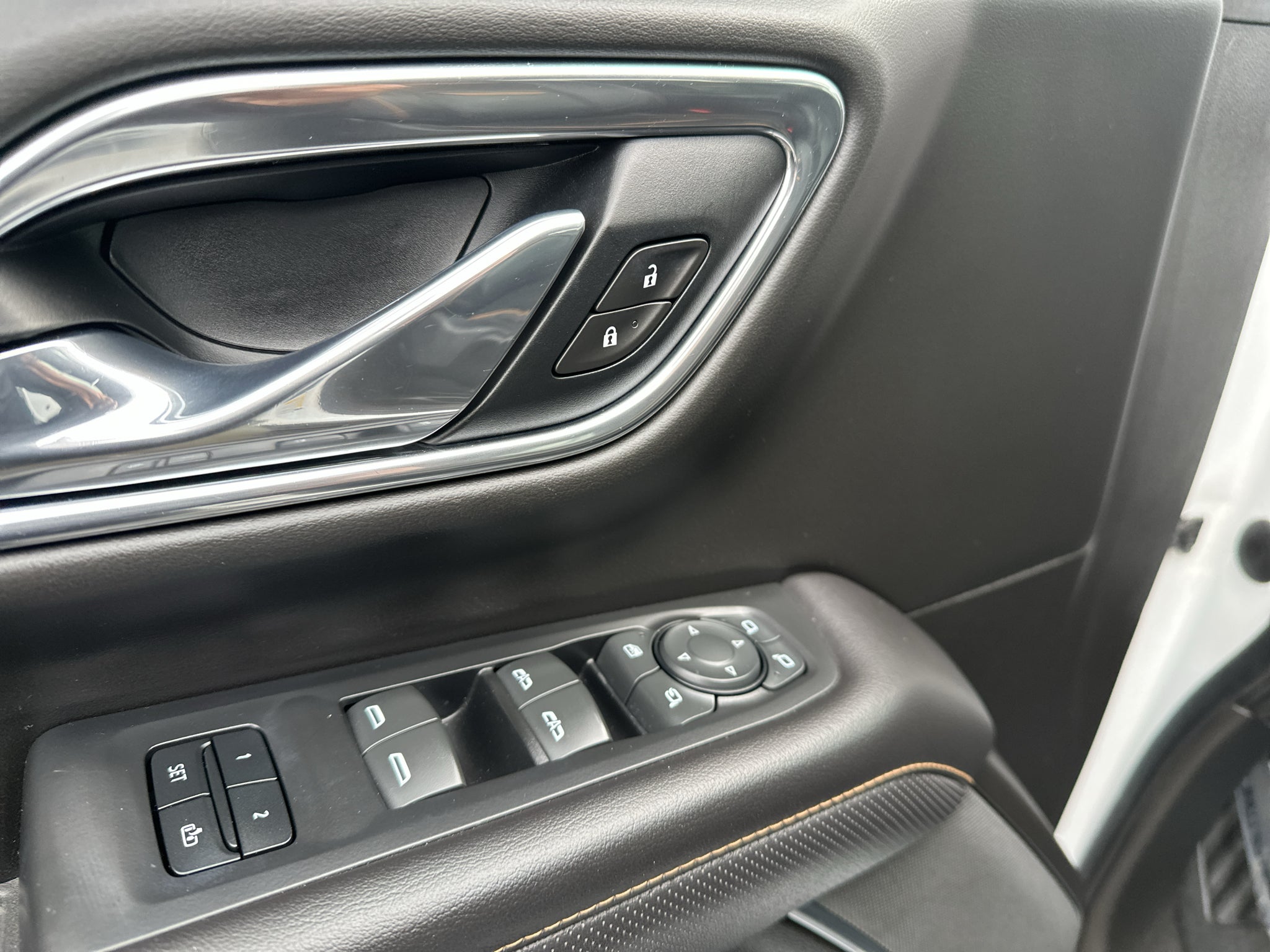 2021 GMC Yukon XL AT4