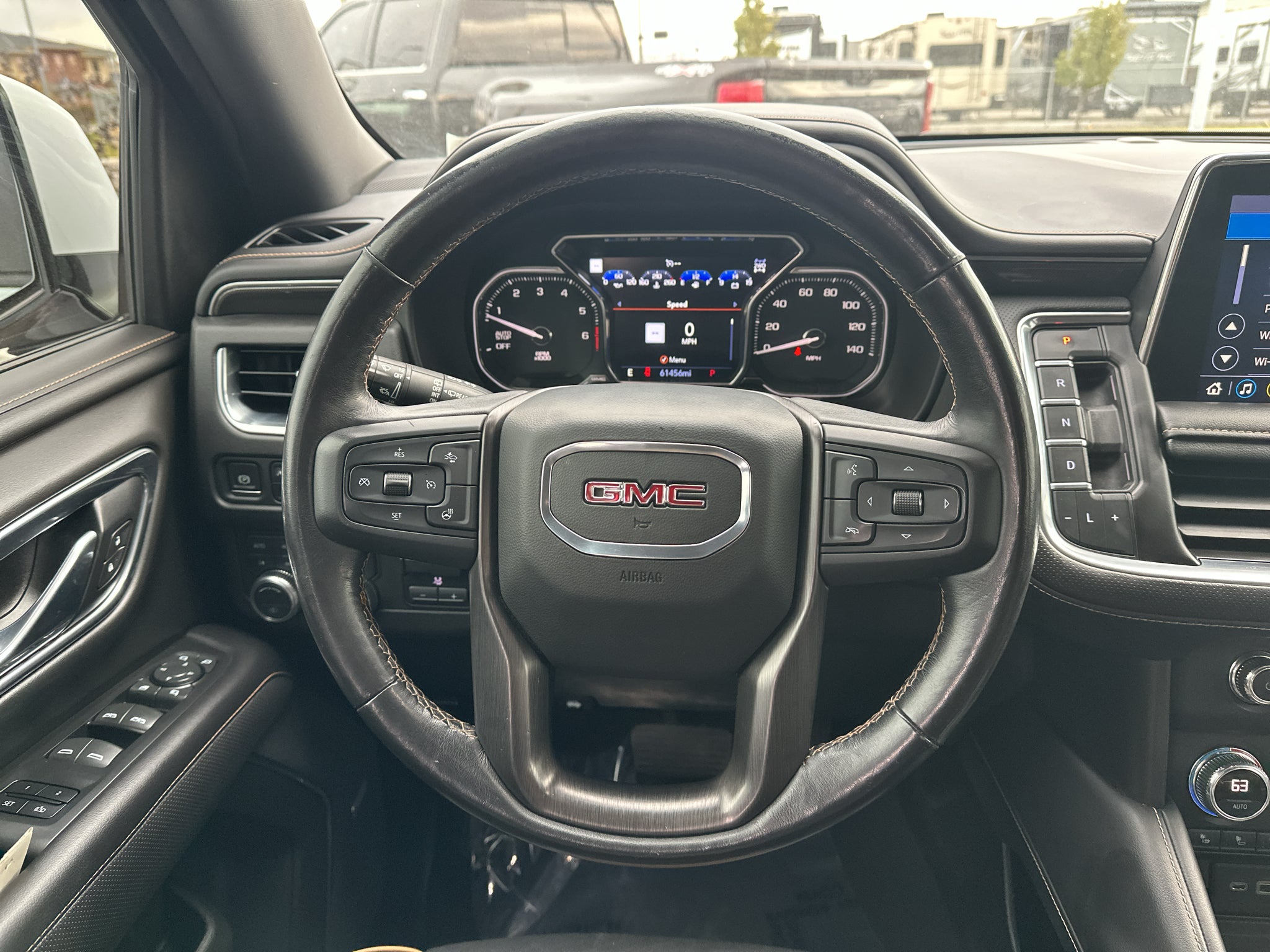 2021 GMC Yukon XL AT4