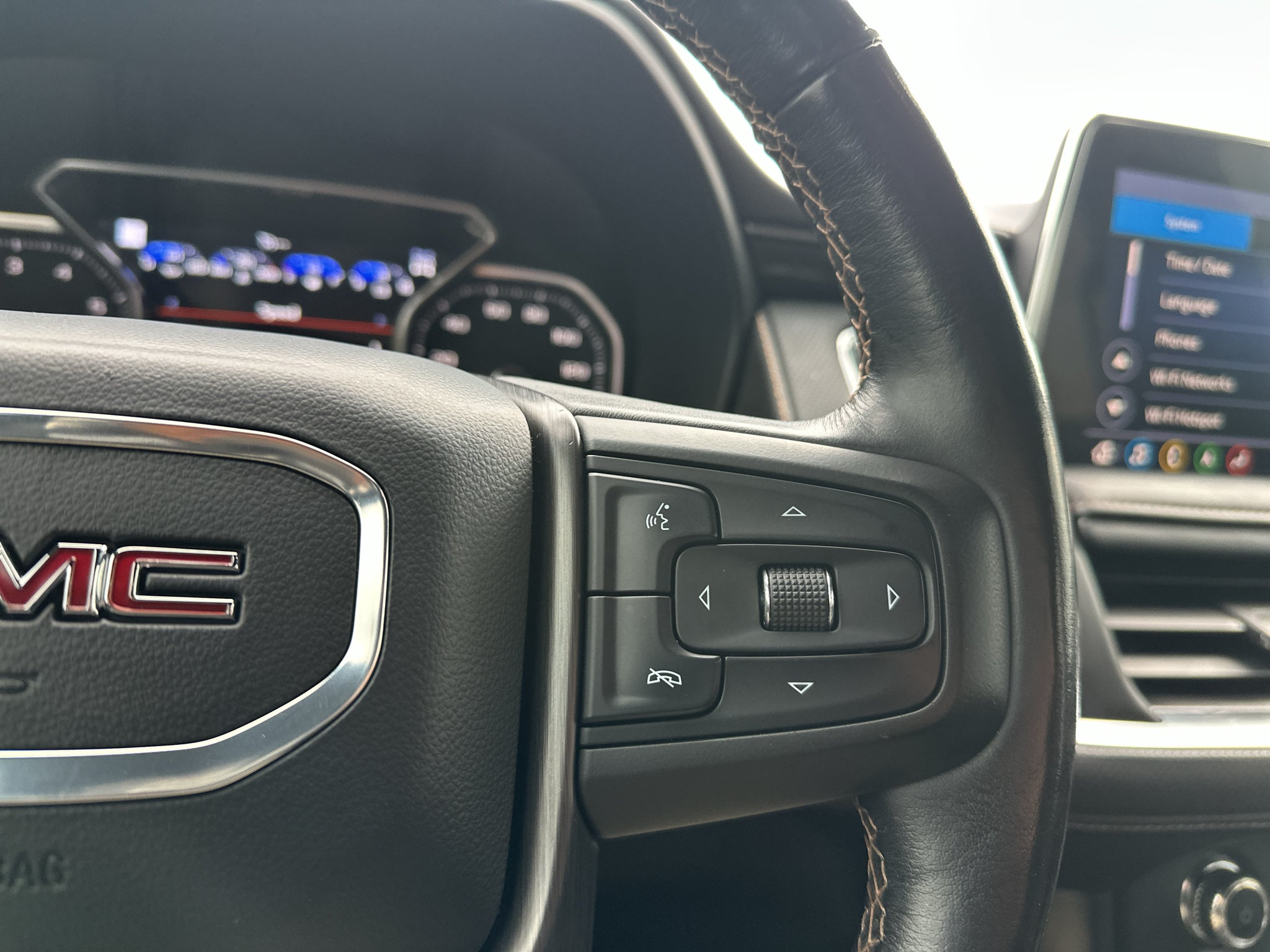 2021 GMC Yukon XL AT4