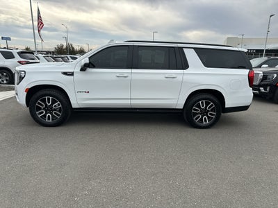 2021 GMC Yukon XL AT4