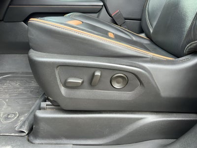 2024 GMC Yukon XL AT4