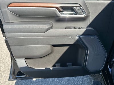 2025 GMC Sierra 3500 HD Denali