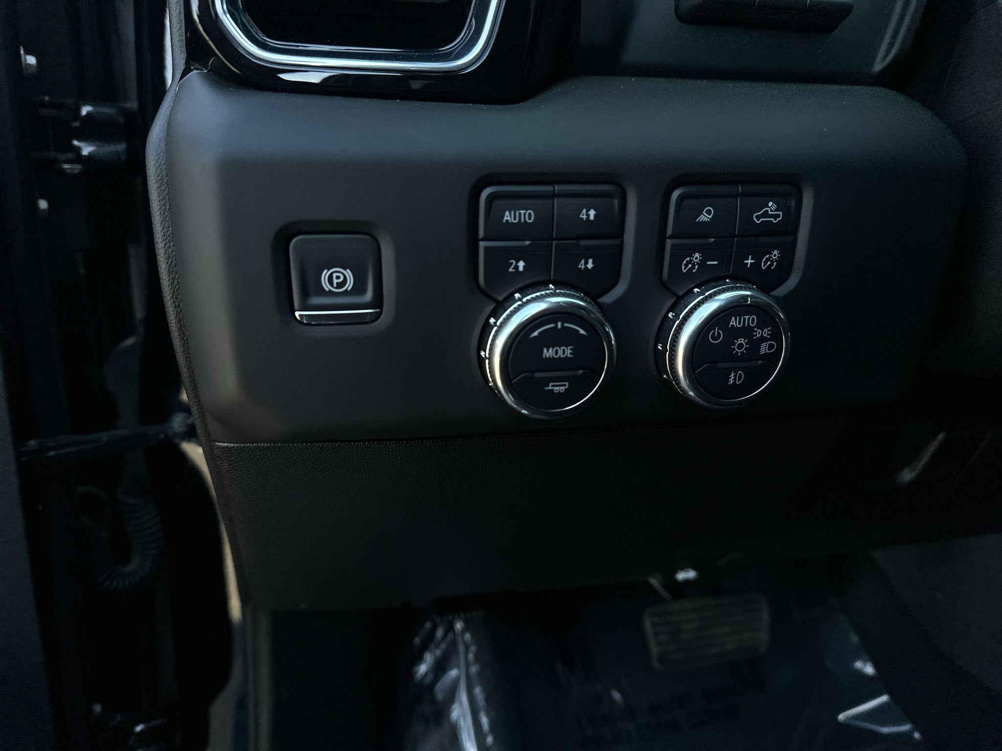 2025 GMC Sierra 3500 HD Denali