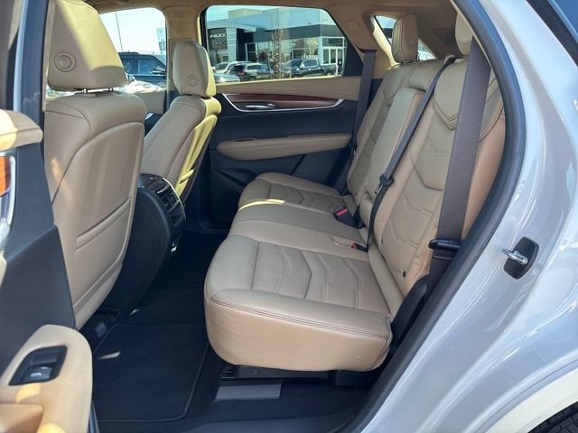 2017 Cadillac XT5 Platinum AWD