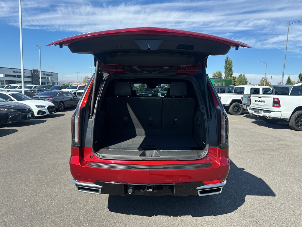 2024 Cadillac Escalade Luxury