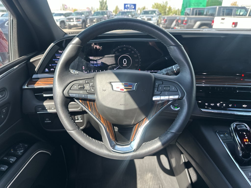 2024 Cadillac Escalade Luxury