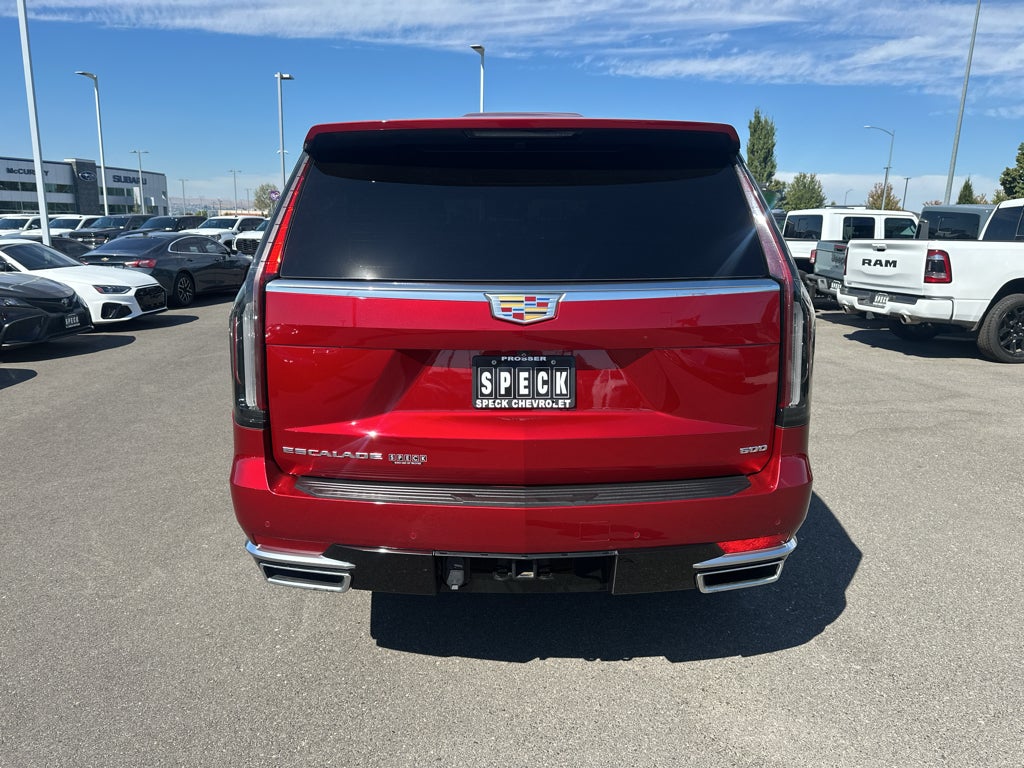 2024 Cadillac Escalade Luxury