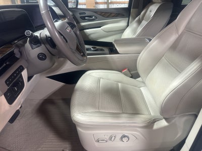 2023 Cadillac Escalade ESV 4WD Sport Platinum