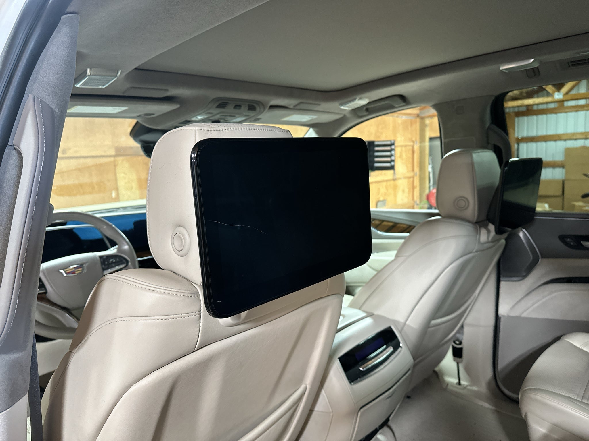 2023 Cadillac Escalade ESV 4WD Sport Platinum