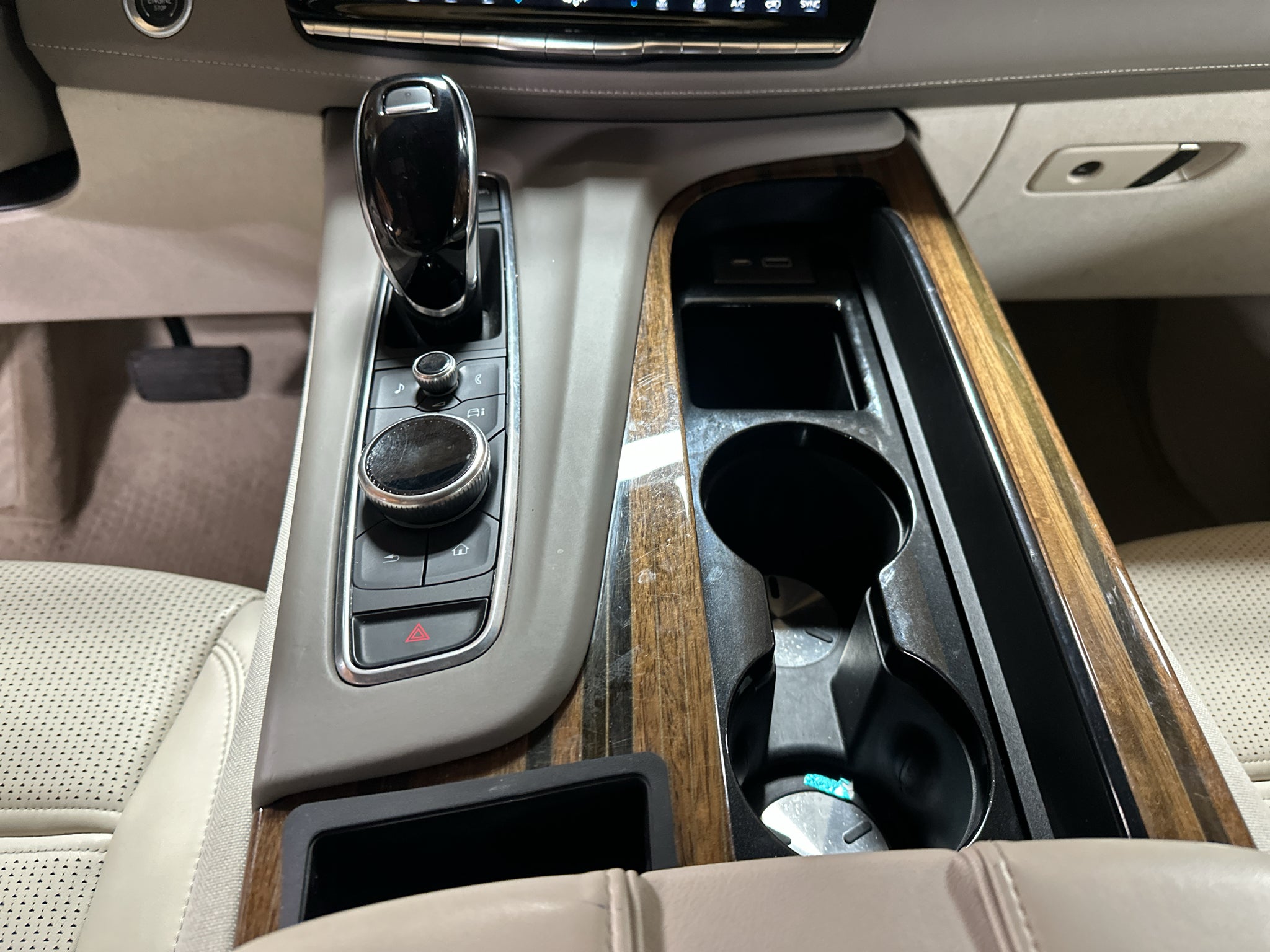 2023 Cadillac Escalade ESV 4WD Sport Platinum