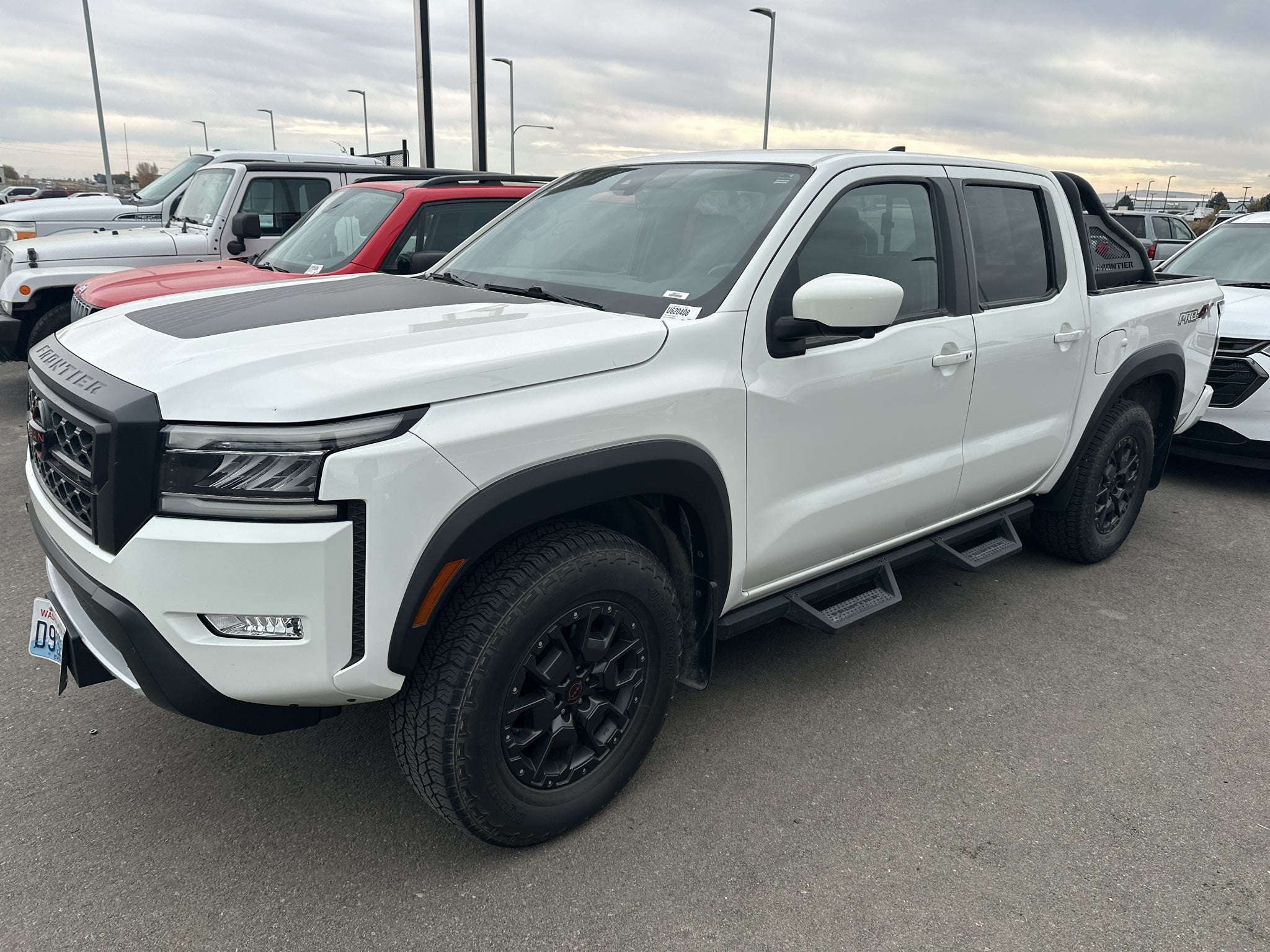 2023 Nissan Frontier Crew Cab PRO-4X 4x4