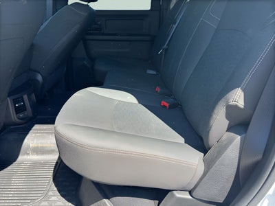 2025 RAM 3500 Tradesman Crew Cab 4x4 8' Box