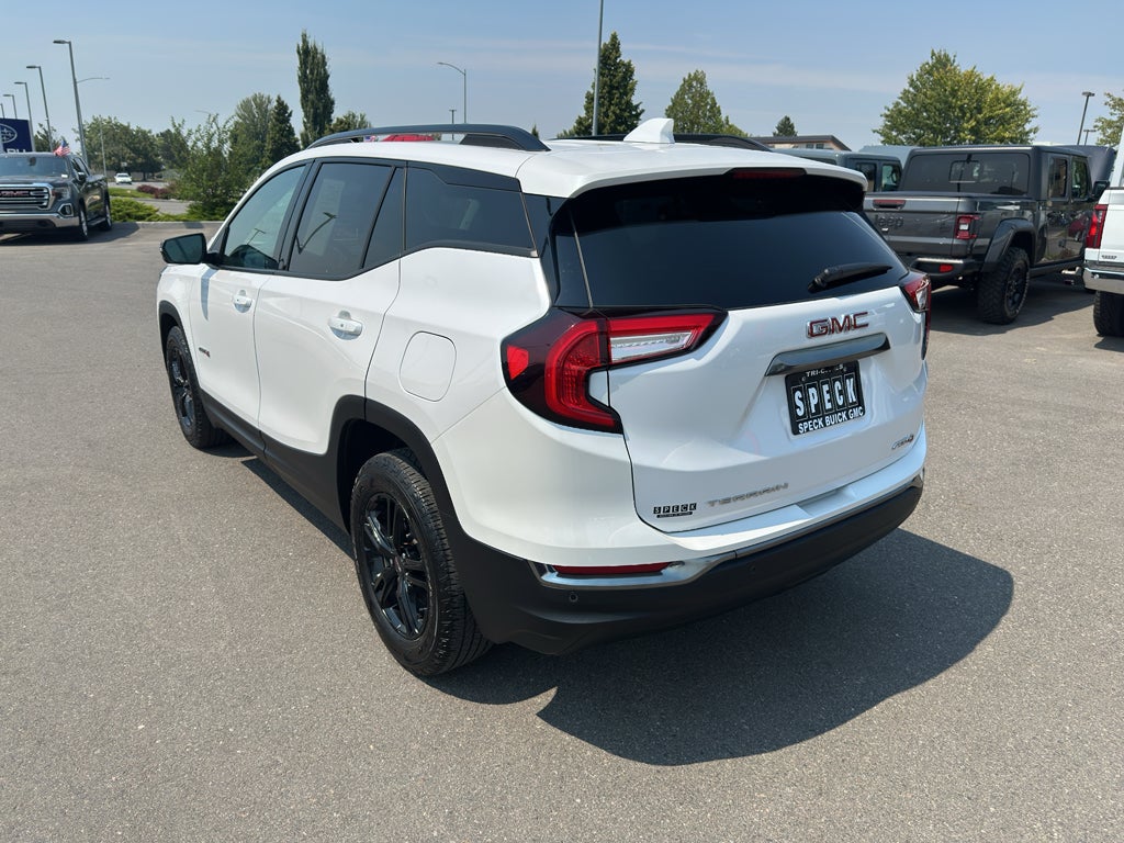 2023 GMC Terrain AT4