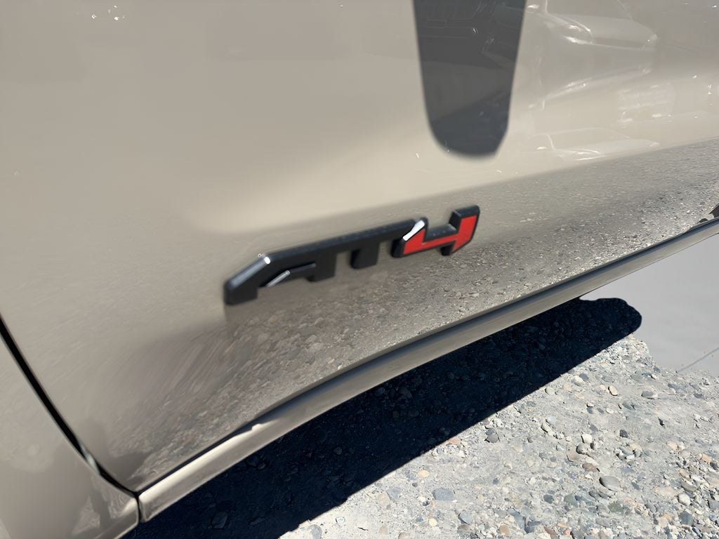 2022 GMC Sierra 1500 AT4