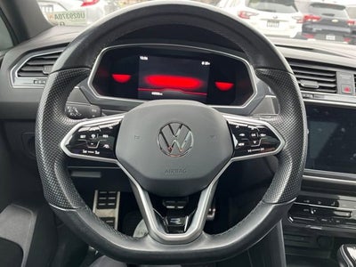 2023 Volkswagen Tiguan SE R-Line Black