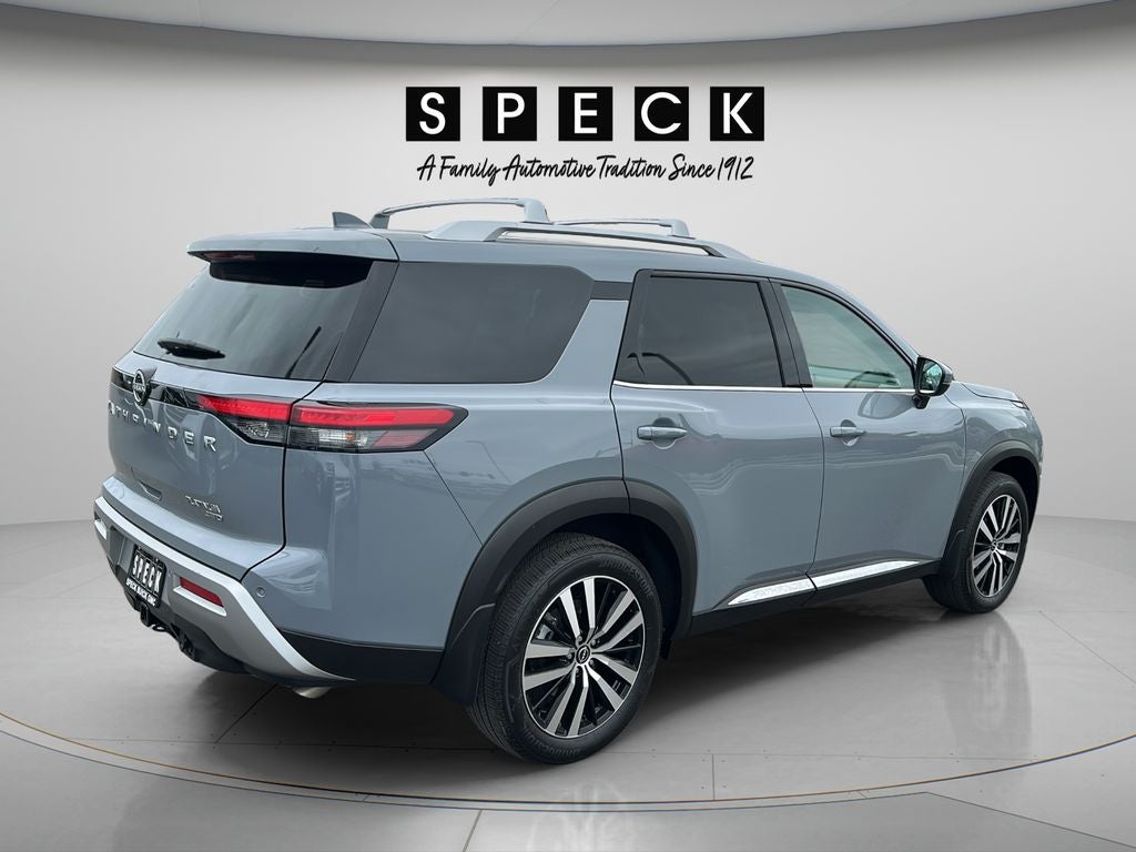2025 Nissan Pathfinder Platinum 4WD