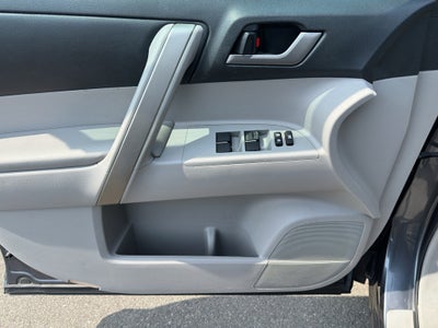 2013 Toyota Highlander SE V6