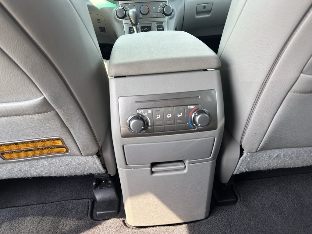2013 Toyota Highlander SE V6