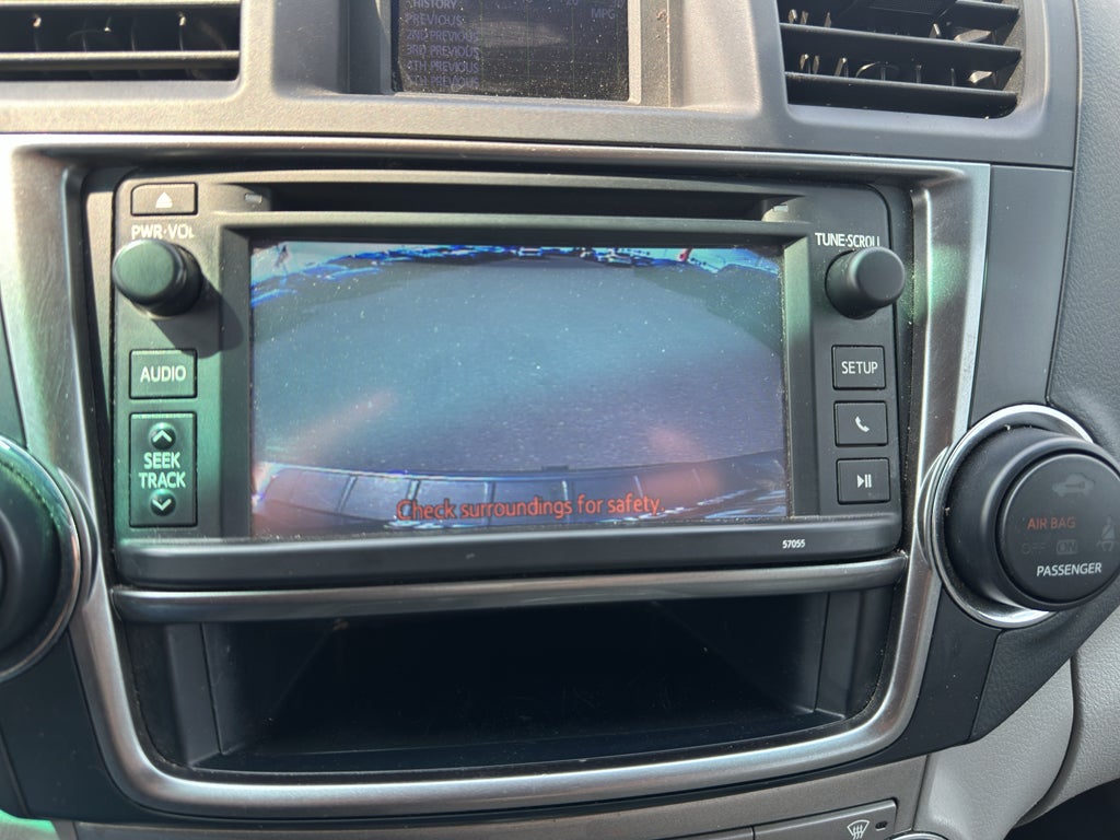2013 Toyota Highlander SE V6