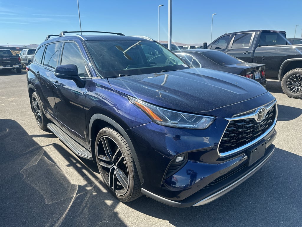 2022 Toyota Highlander Platinum