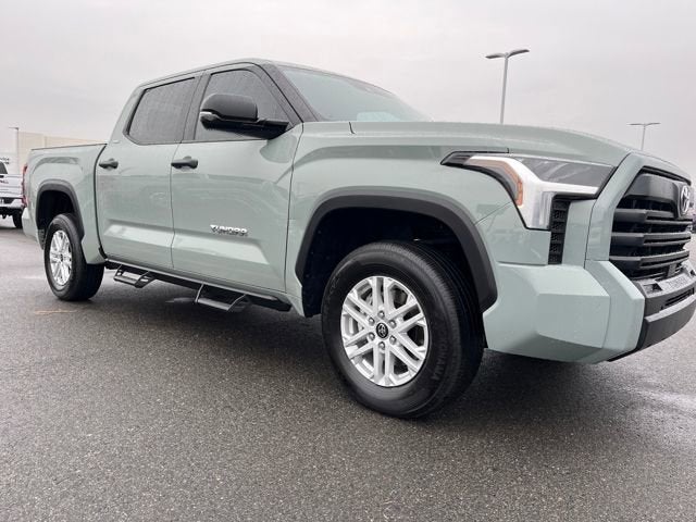 2024 Toyota Tundra 4WD SR5