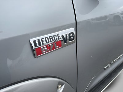 2012 Toyota Tundra Grade 5.7L V8