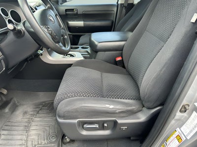 2012 Toyota Tundra Grade 5.7L V8