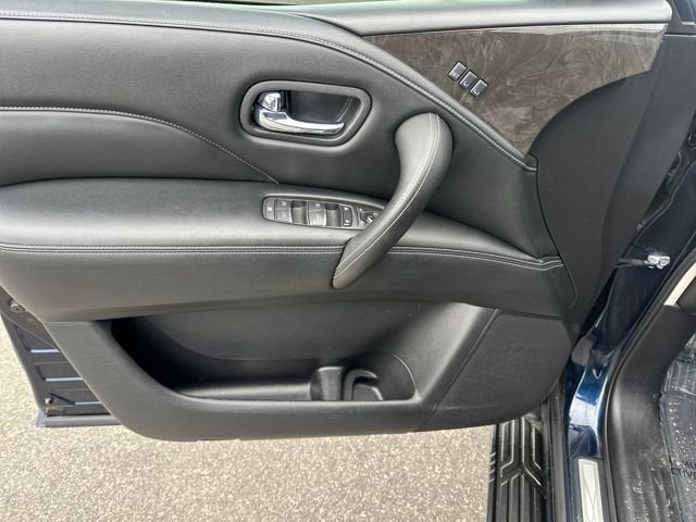 2021 INFINITI QX80 LUXE